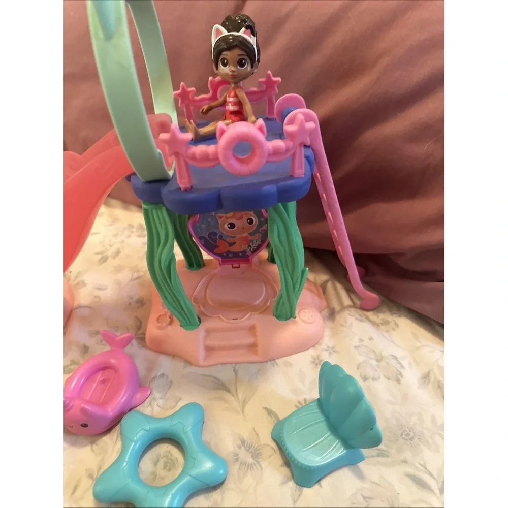 Gabby's Dollhouse Purr-ific Pool Playset by Spin Master Complete